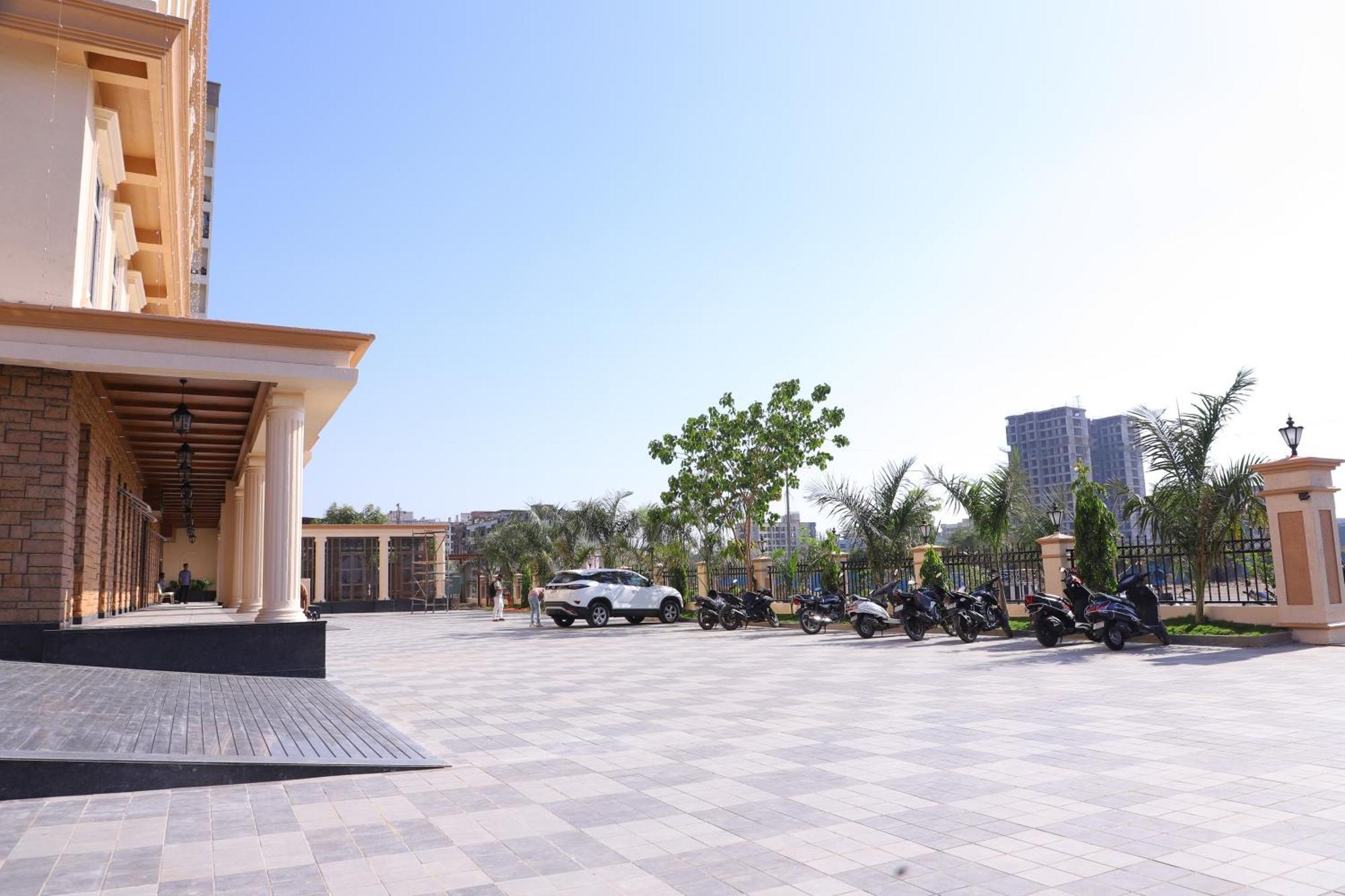 Le Vivanta Virār Exterior foto