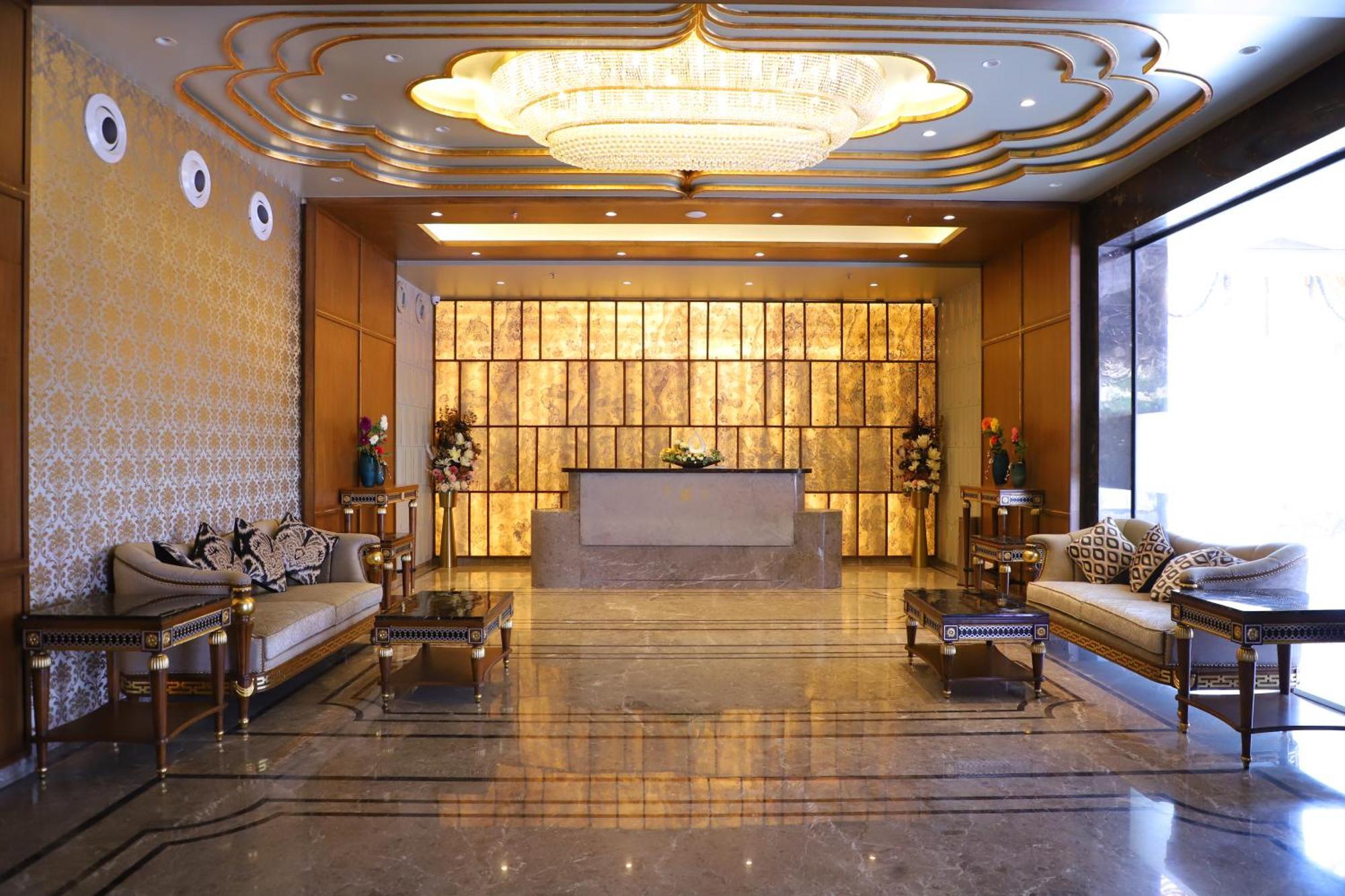 Le Vivanta Virār Exterior foto