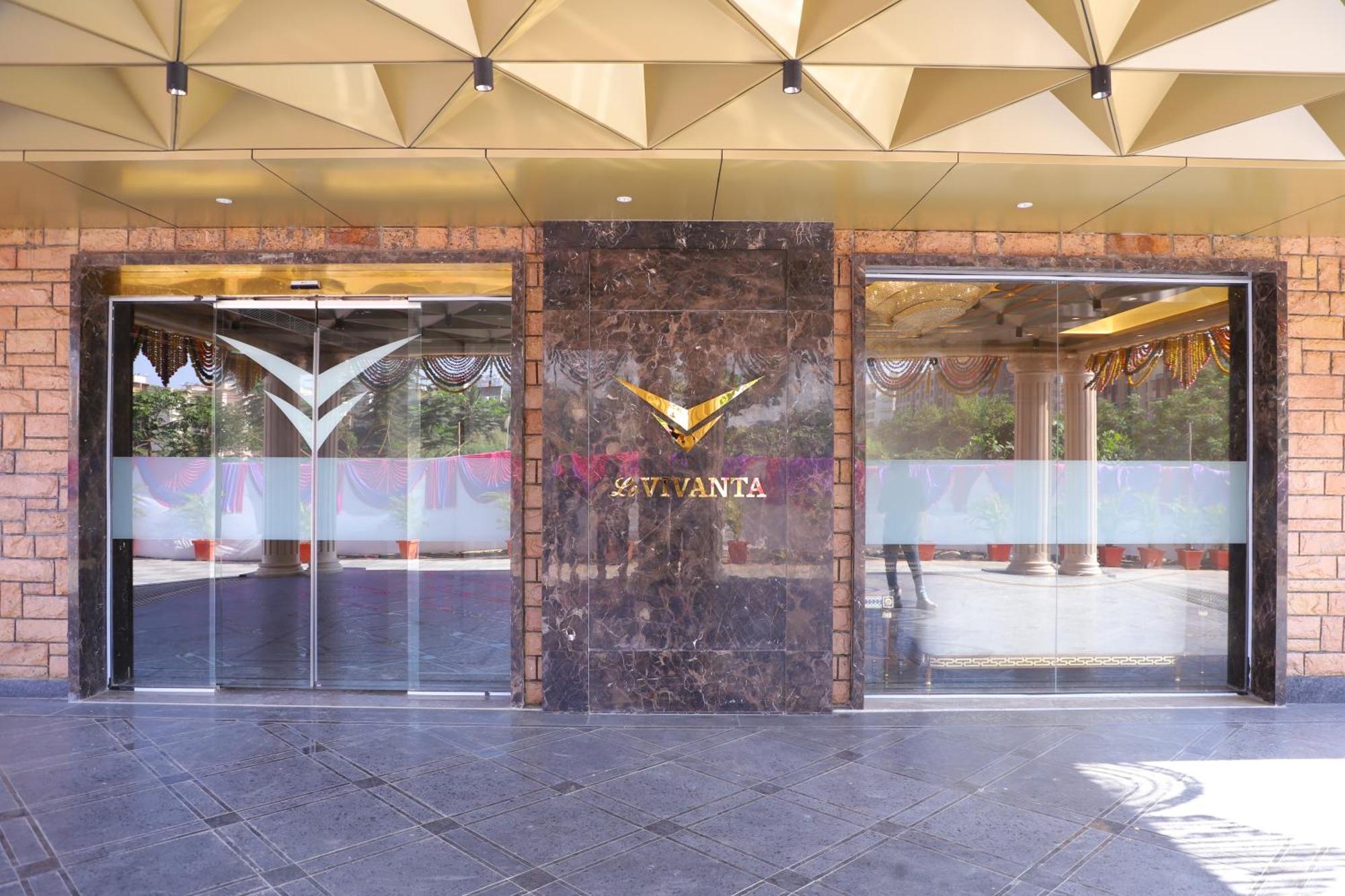 Le Vivanta Virār Exterior foto